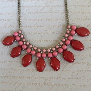 Elegant Red and Pink Statement Necklace